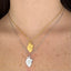 Collar de corazón anatómico