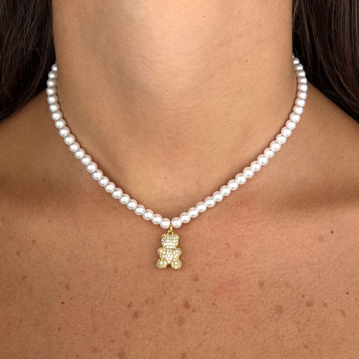 Collana Pearl teddy - vista laterale