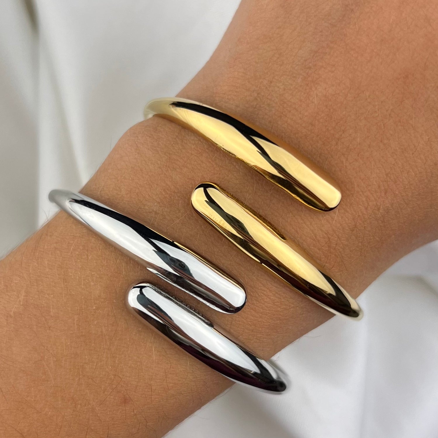 Bracciale Rigido Dana (Novità)