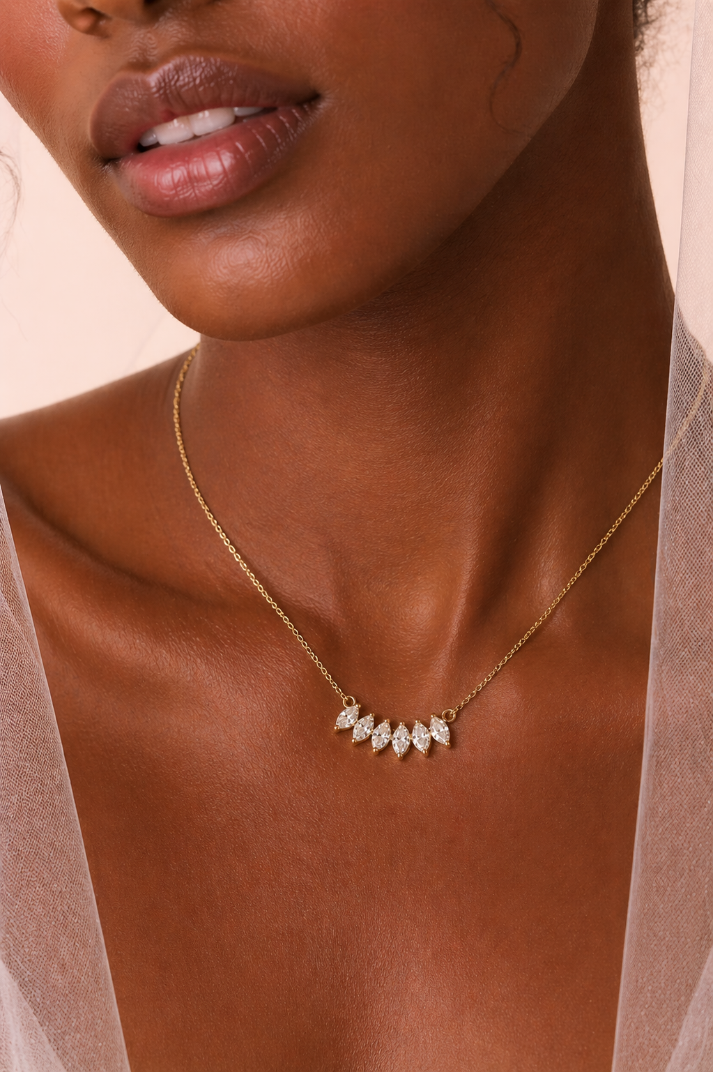 Collana Crystal in oro - vista frontale