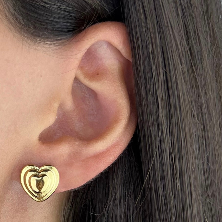 Pendientes de rayas de corazón