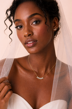 Collana Crystal in oro - vista laterale