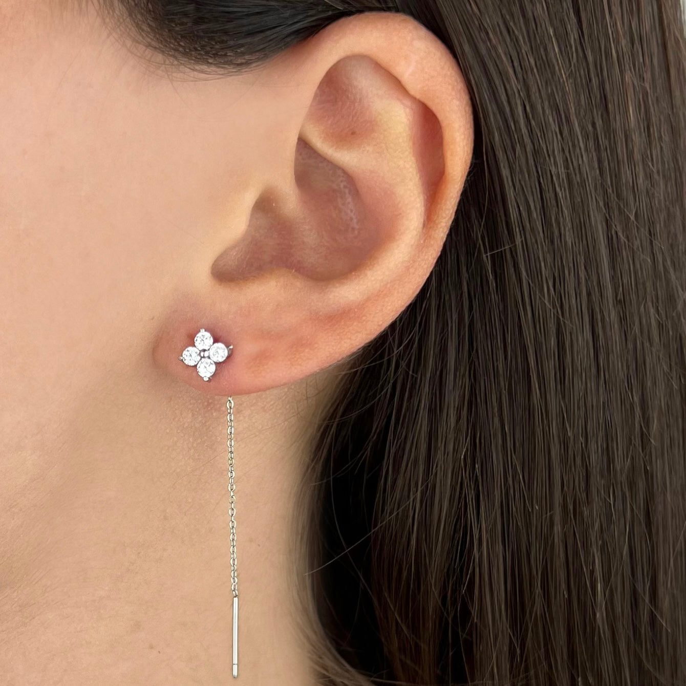 Pendientes de hilo brillante