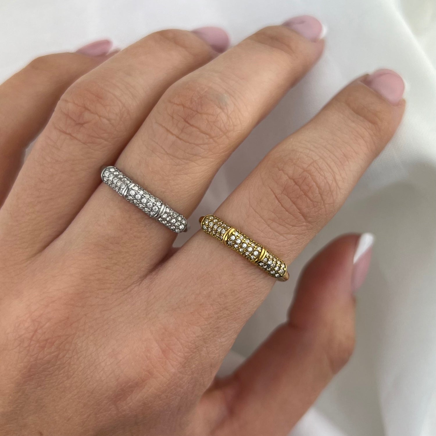 Anillo Lolani
