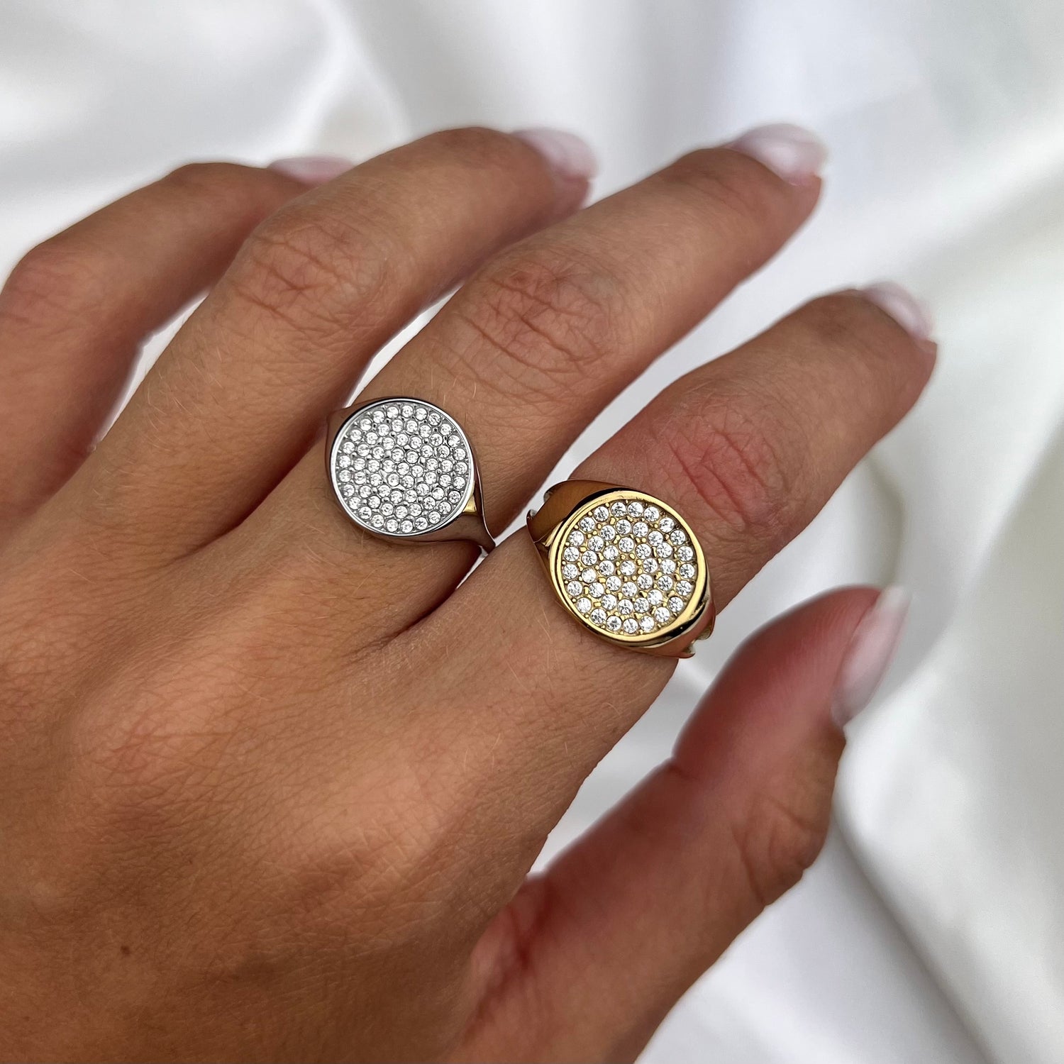 Anello Chevalier circle pavè (Novità)