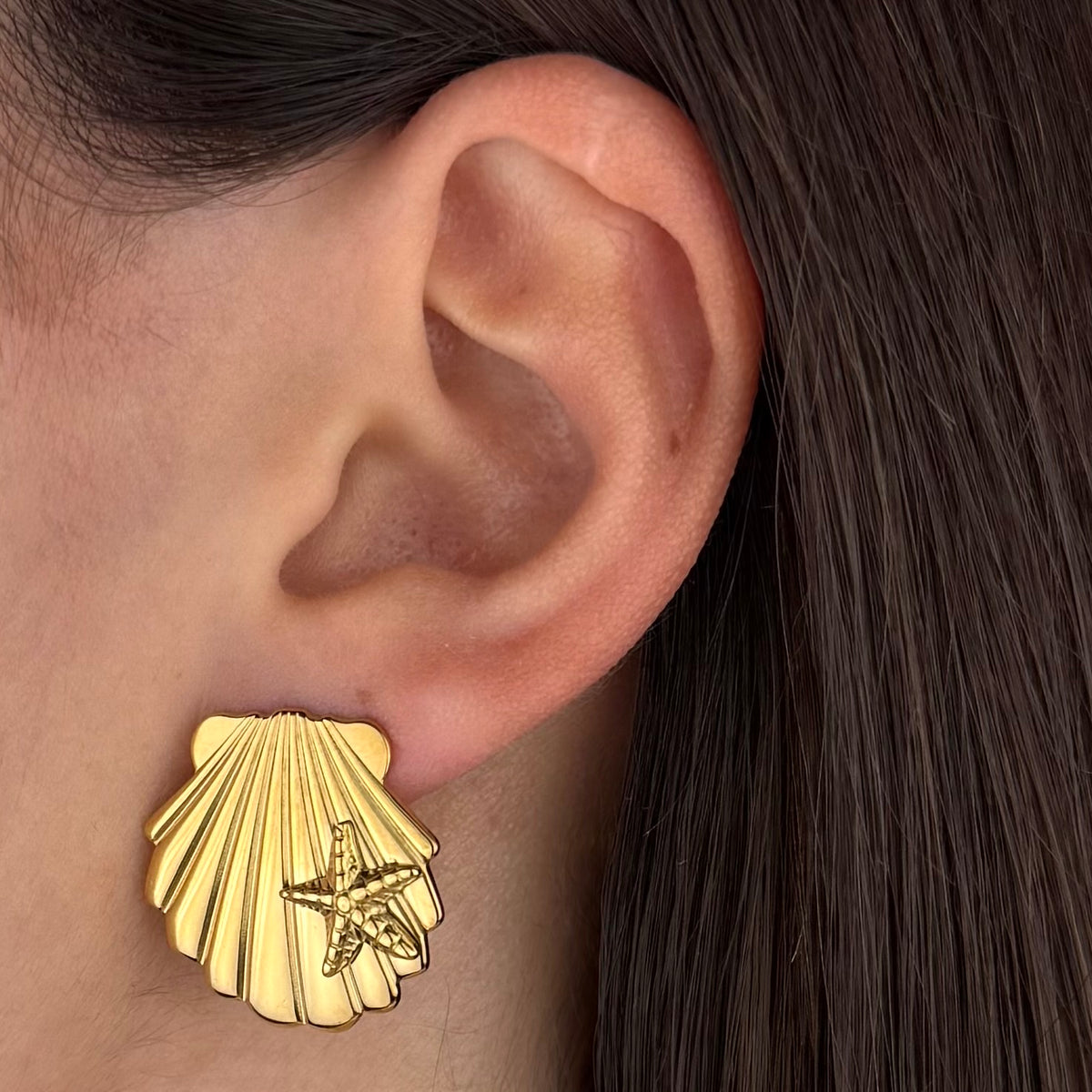 Orecchini Shell SS25 - dettaglio