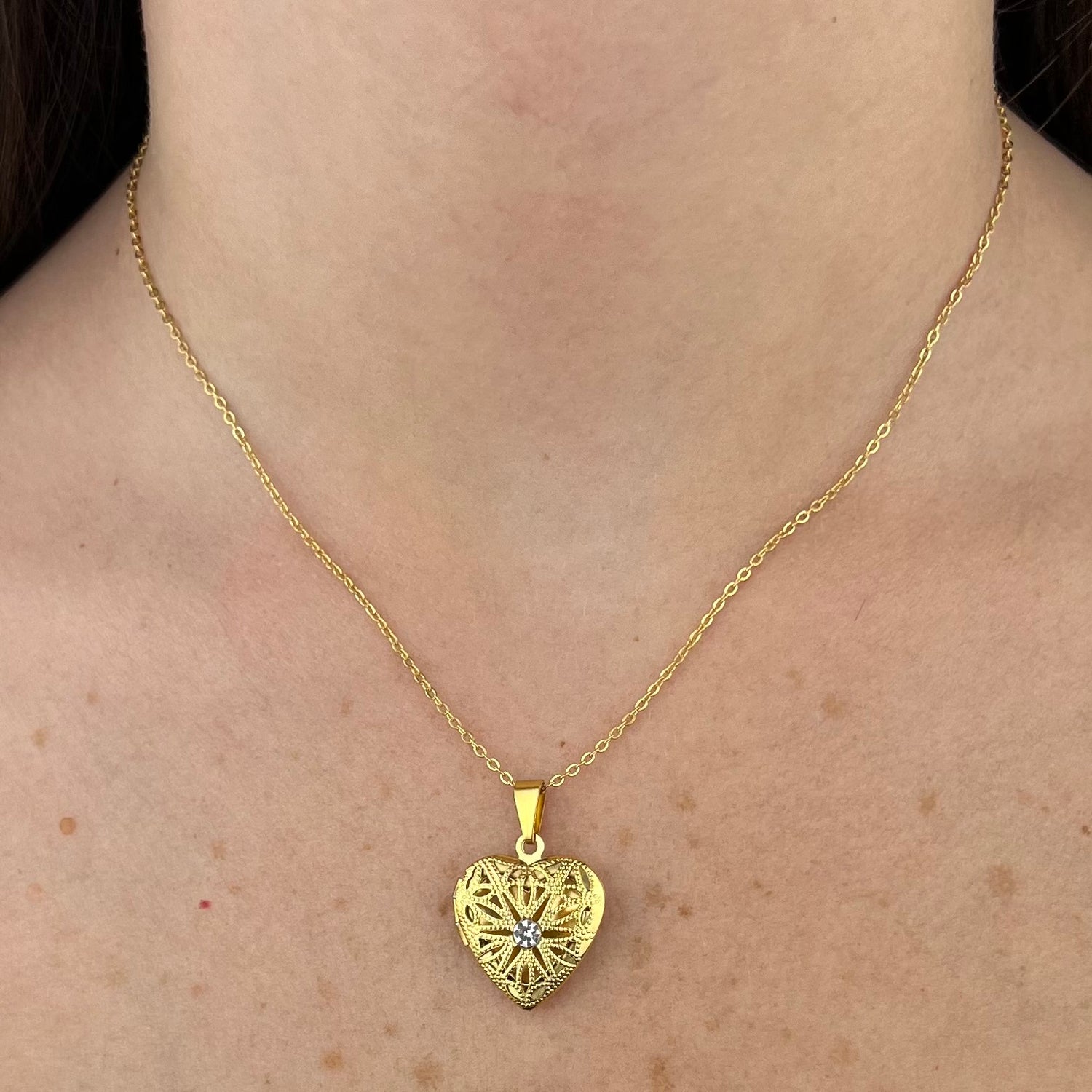 Collar de corazón secreto