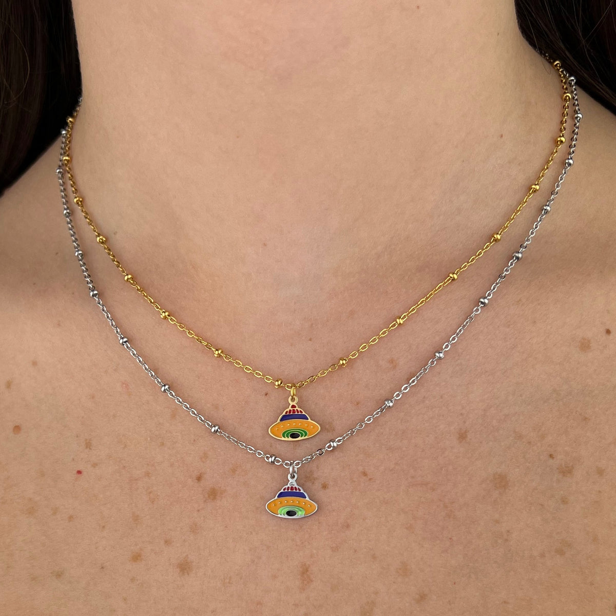 Collana Space - close-up