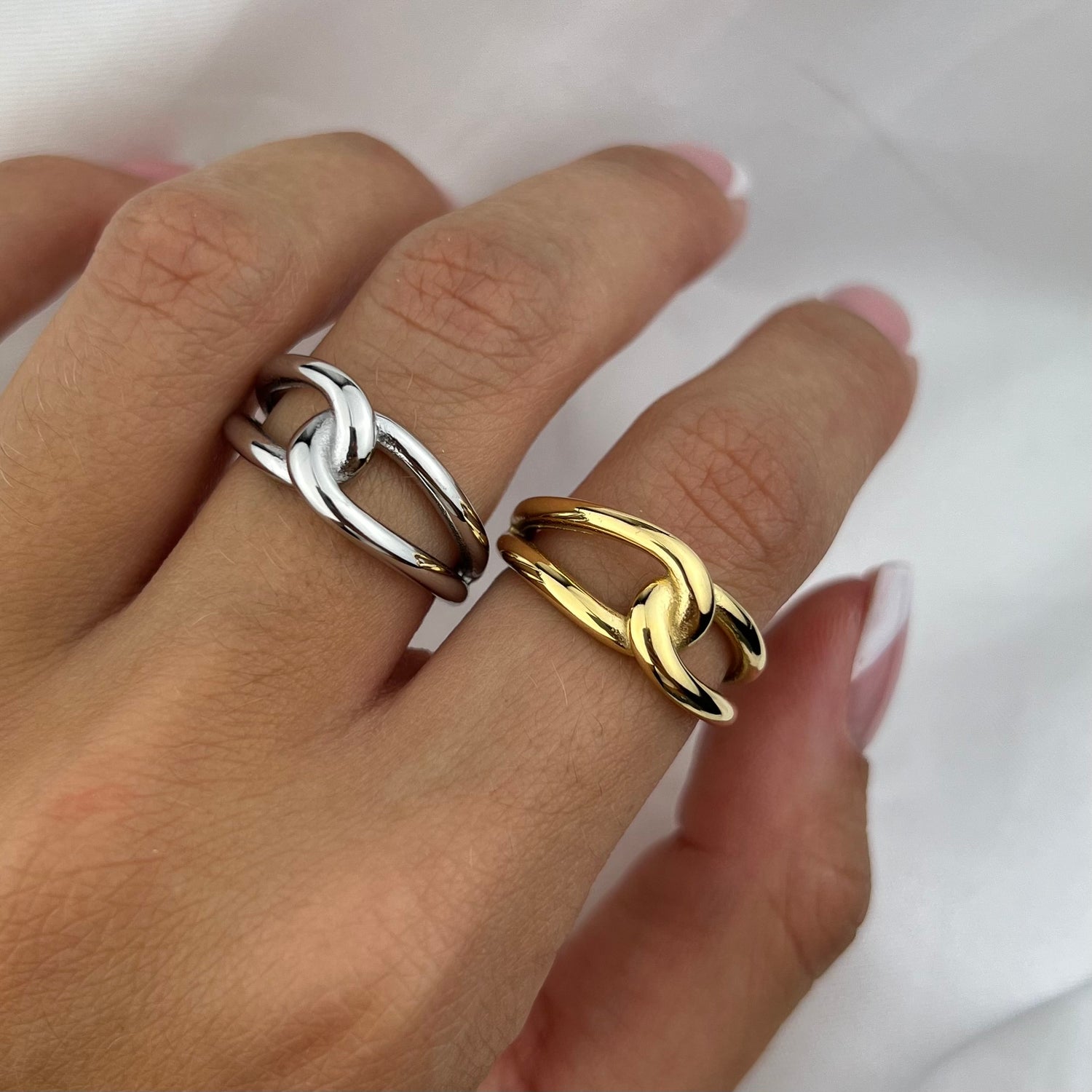 Anello United