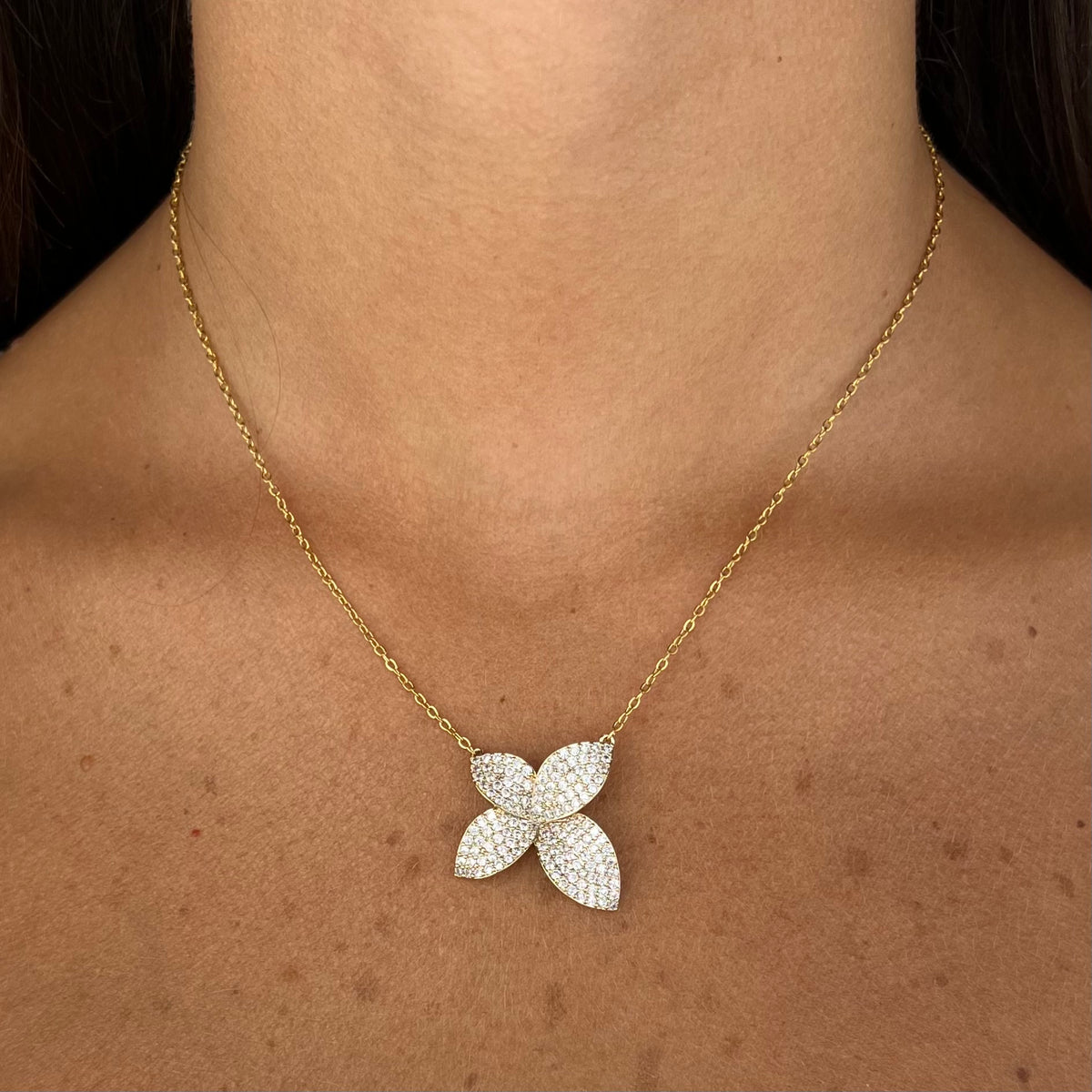 Collana Floreale - dettaglio