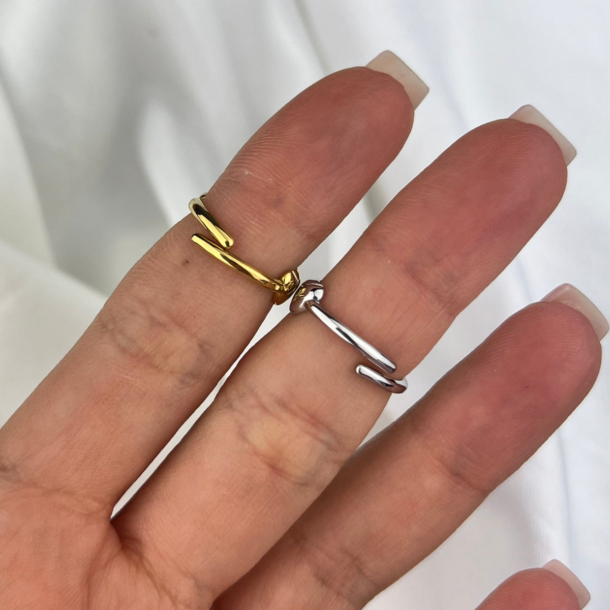 Anello Falange Cuoricini - dettaglio