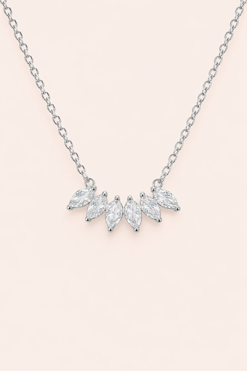 Collana Crystal in oro - close-up