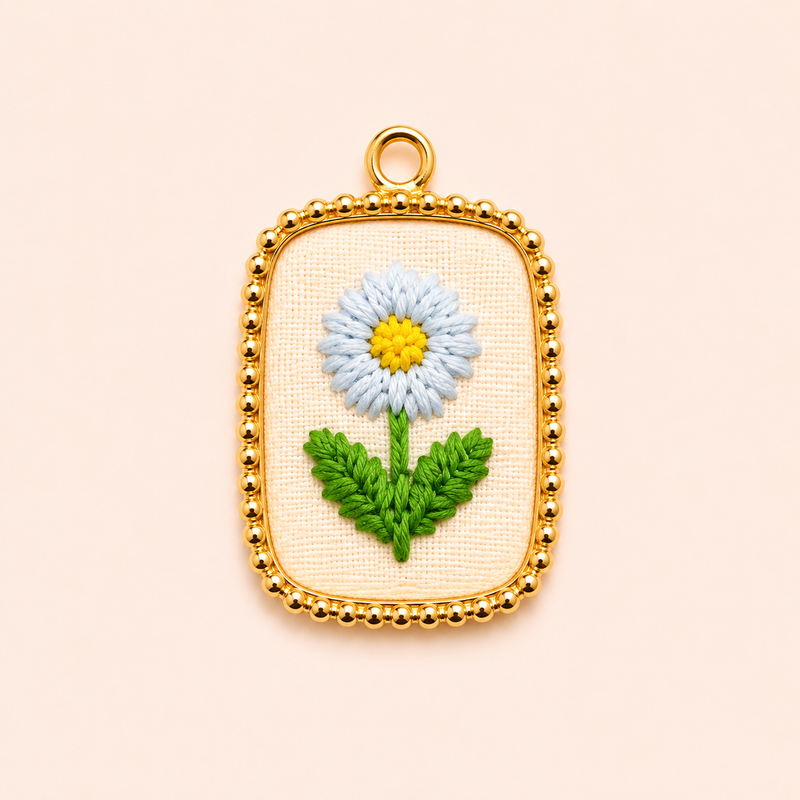Collana Ricamami - indossato