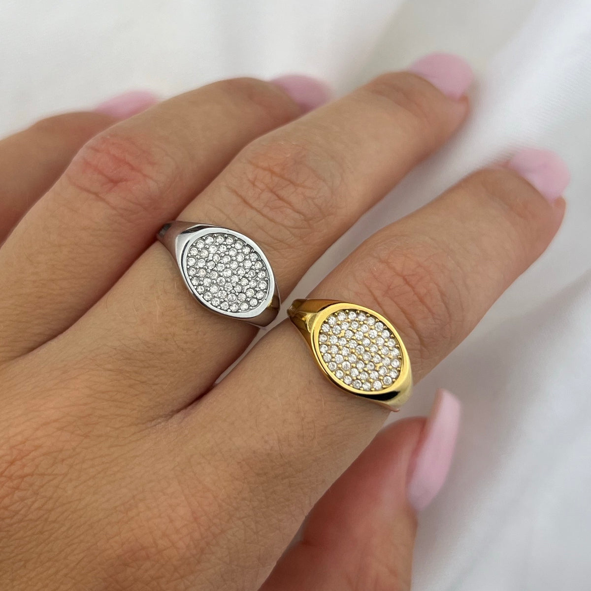 Anello Chevalier Ovale Pavè - dettaglio