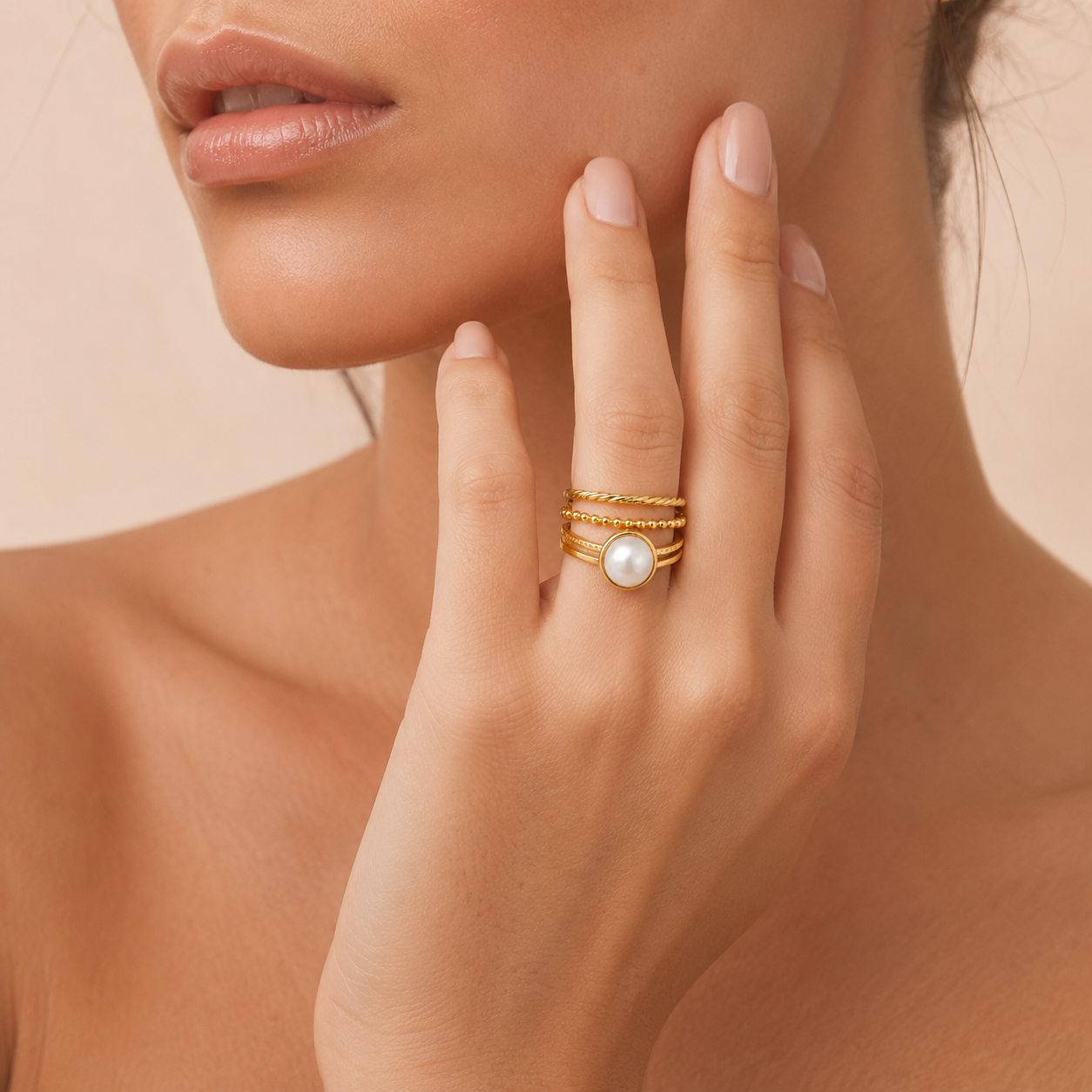 Anello Pearl in oro - dettaglio
