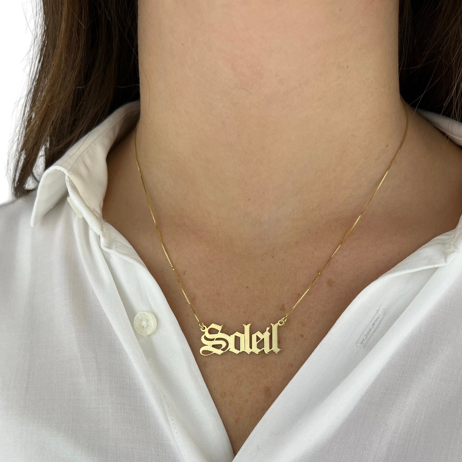 Collar con nombre gótico en plata 925
