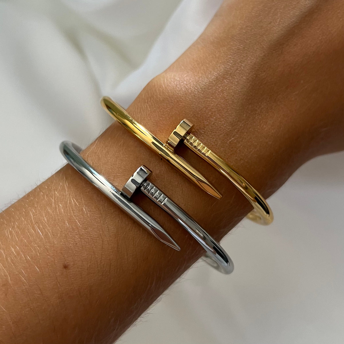 Bracciale Chiodo Rigido - dettaglio