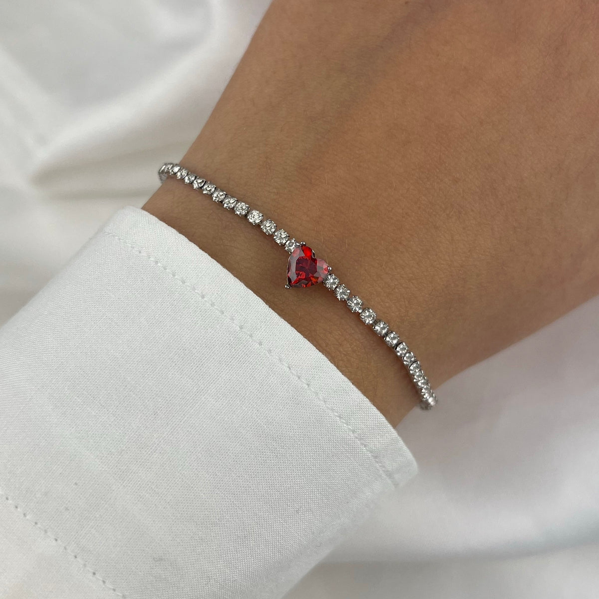 Bracciale Tennis Mini Heart - indossato