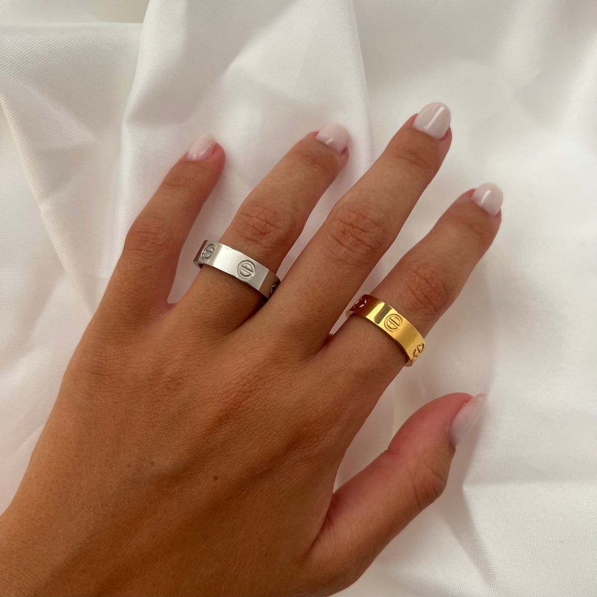 Anello Love