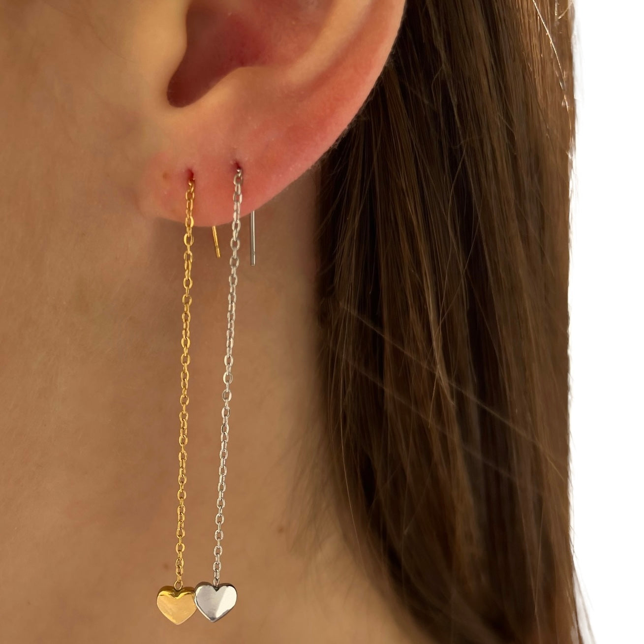 Pendientes sencillos de hilo con forma de corazón