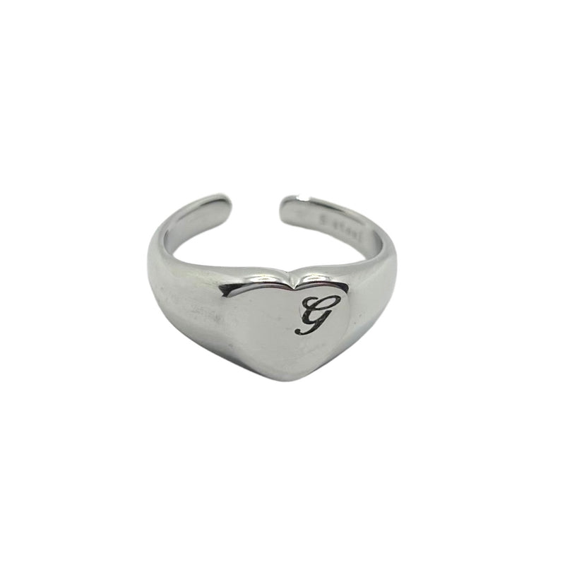 Anello Simple Heart con Incisione - vista laterale