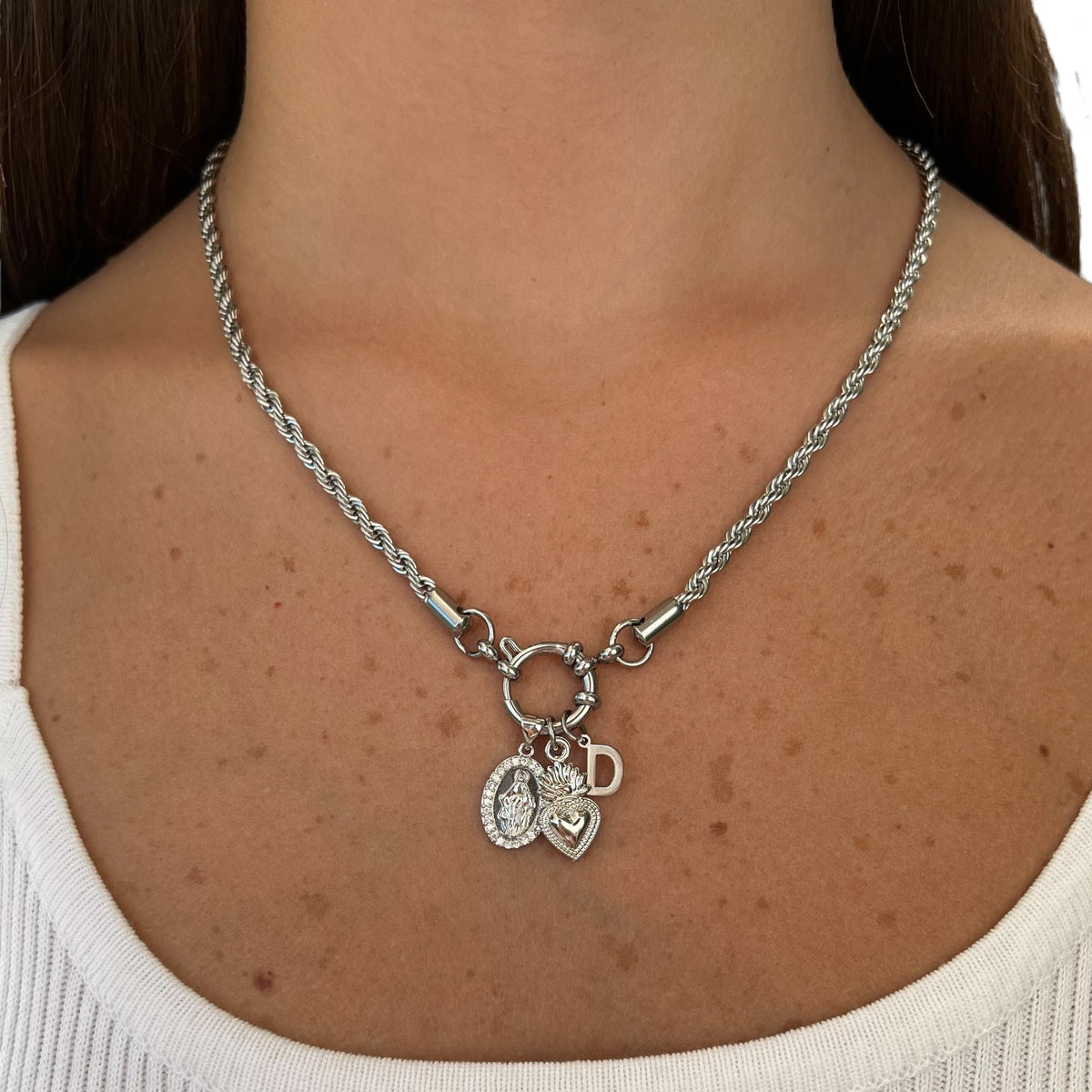 Collana Charms in oro - indossato